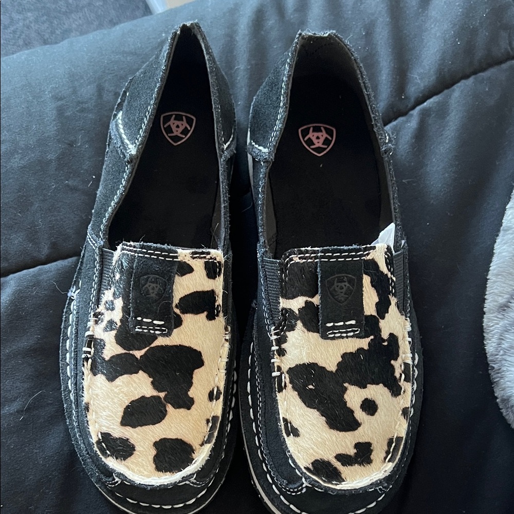 Ariat Woman' Black and Cream Moccasins